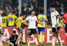 Copa Libertadores: Boca le gana a Colo Colo gracias a un error y a una tonta expulsión