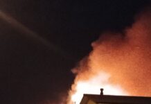 Incendio en sector Rahue Alto de Osorno destruyó tres viviendas