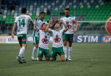 Iquique mantuvo en el fondo de la tabla a Puerto Montt con un empate a 2 en el Chinquihue