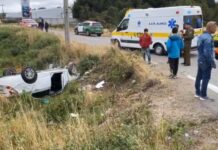 Un lesionado dejó volcamiento de automóvil en Puerto Varas