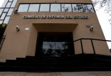Consejo de Defensa del Estado anuncia querella por irregularidades en convenio del GORE y Kimün