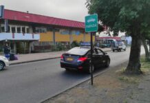 Nueva parada habilitada para taxis colectivos busca descongestionar calle Errazuriz en Osorno