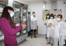Delegados de la Organización Mundial de Sanidad Animal visitan Laboratorios de Cooprinsem