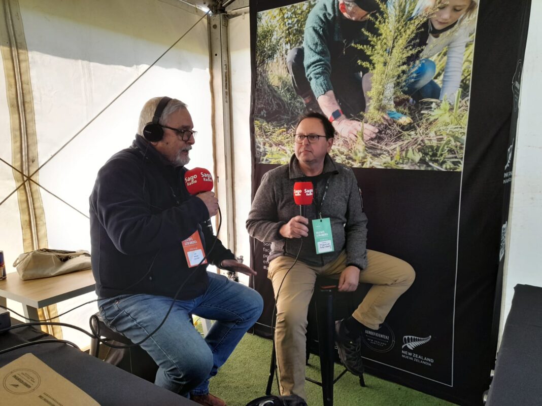 WhatsApp Image 2024-04-11 at 08.17.54 (1)