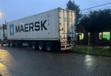 Delincuentes robaron y secuestraron a conductor de camión que transportaba salmón desde Puerto Montt