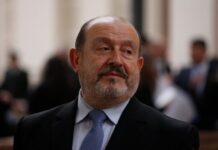 Ex ministro de Justicia criticó el anuncio de que futura cárcel de alta seguridad se emplace en la Región Metropolitana