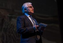 Salmón Summit: Ausencia del Gobierno, acusación de ninguneo y petición de más diálogo