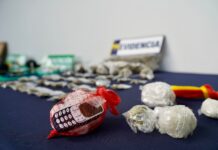 Detienen a dos bandas criminales que insertaban drogas a la cárcel Valdivia: 14 sujetos fueron capturados