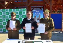 Puerto Octay contará con patrullajes mixtos tras firma de convenio entre el municipio y Carabineros