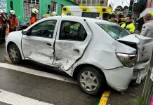 Dos personas lesionadas fue el saldo de un accidente de tránsito en el centro de Puerto Montt