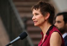 Diversas interpretaciones en analistas y políticos generó anuncio de carrera presidencial de Tohá