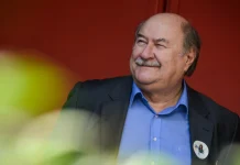 Falleció Antonio Skármeta, escritor y Premio Nacional de Literatura 2014