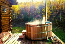 Detienen a mujer acusada de estafa en Puerto Montt: arrendaba supuestas cabañas con tinaja