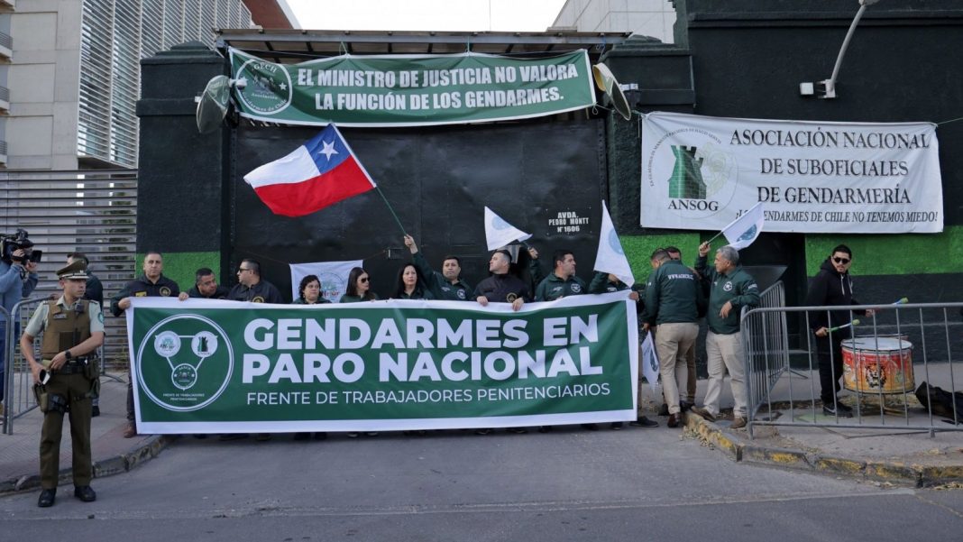 GENDARME-PARO-CARCEL-ACUERDO