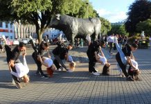 Bicampeones mundiales de tango espectáculo se presentan en Río Bueno, Puyehue y Osorno