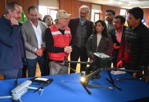 GORE Los Lagos entregó 12 drones a la Conaf para combate y prevención de incendios forestales