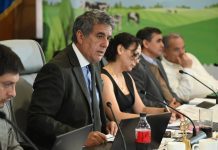 Gobernador Regional de Los Lagos confirma entrega y continuidad del Fondo Comunidad