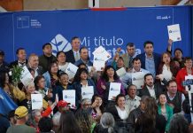 Ministro de Bienes Nacionales encabezó entrega de Títulos de Dominio en la comuna de Puerto Octay