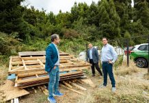 Puerto Montt: Desalojan naciente toma en terreno municipal en Angelmó