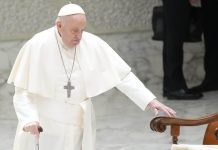 Papa Francisco se encuentra en «condición crítica» tras sufrir una crisis respiratoria asmática