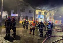 Tres personas fallecen en medio de un voraz incendio en Puerto Montt y otra cuarta está en riesgo vital