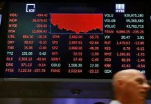 Lunes Negro: Mercados se desploman por los aranceles Trump y llaman a las familias a gastar lo necesario
