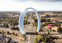 Concejala Ubilla defiende propuesta de escultura para Osorno: la ciudad necesita «futuro y proyecciones»