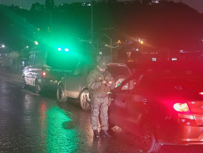 11 detenidos y más de 700 controles deja operativo nocturno en Puerto Montt