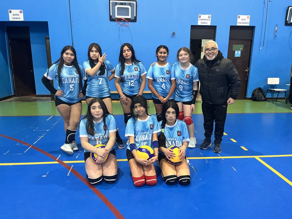 Escuela Canadá se corona campeona del Torneo Comunal Sub-14 de Vóleibol Femenino