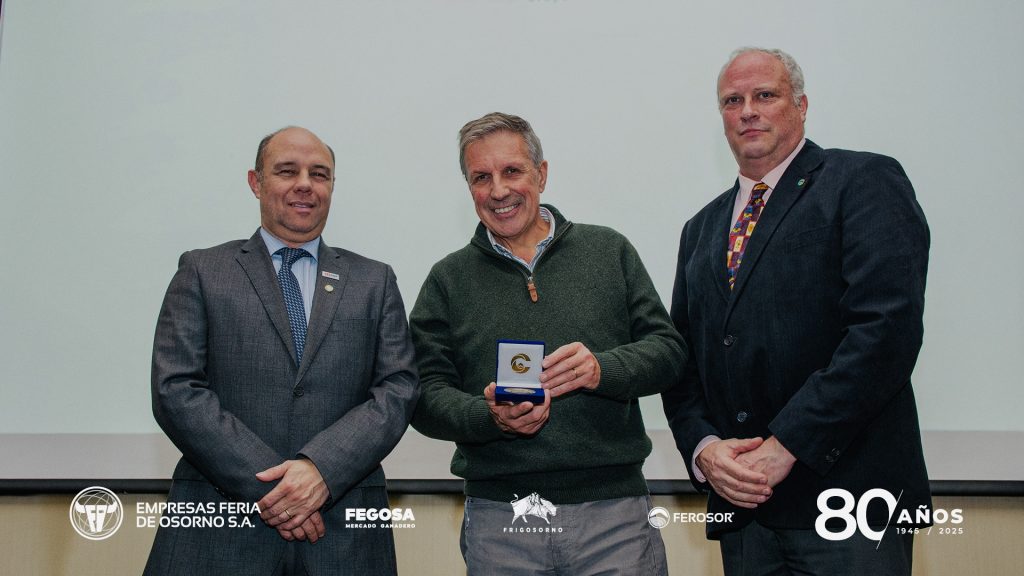 Empresas Feria de Osorno recibe histórico reconocimiento de Cámara de Comercio tras aporte regional