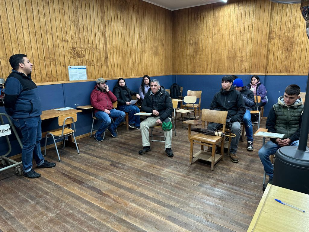 Instituto Profesional Agrario Adolfo Matthei impulsó competencias técnicas en taller especializado en tractores