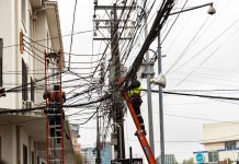 Más de 8 toneladas de cables en desuso han sido retirados del centro de Puerto Montt