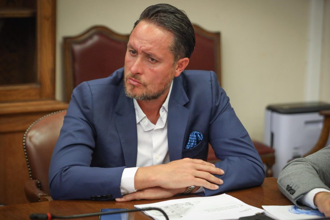 WhatsApp-Image-2025-04-23-at-17.38.01