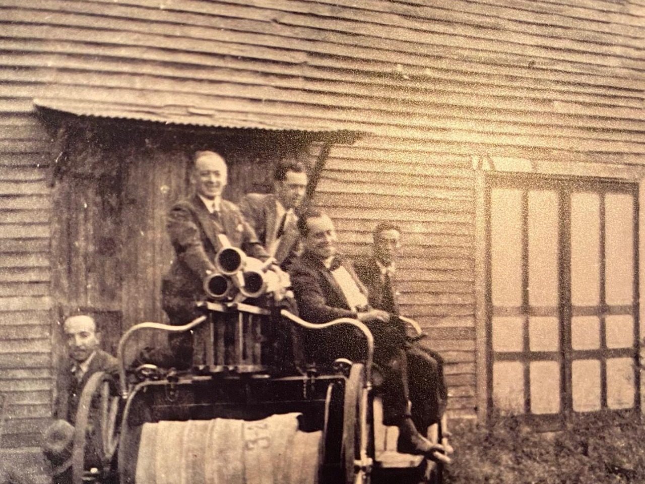 Bomberos de Osorno con sus "Cuarteles Abiertos" continúa celebrando sus 160 años de historia