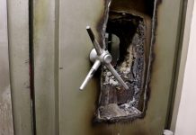 Botín fue de $6.150 millones y entraron desde un local colindante: Detalles del megarrobo a banco