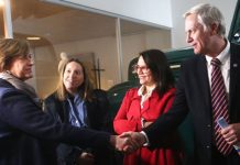 El tenso primer cara a cara entre Matthei y Kast tras la acusación por la campaña de desinformación