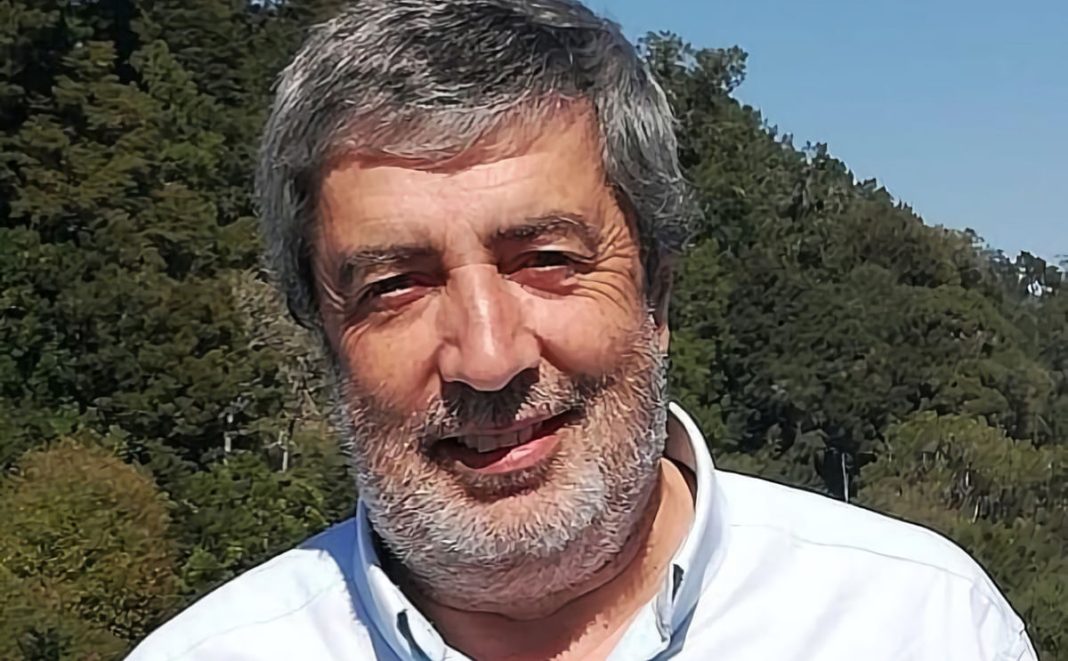 julio-kalazich-phd-agronomy-professor-1200