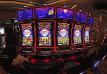 Contraloría detecta que más de 13 mil funcionarios públicos acudieron a casinos estando con licencia