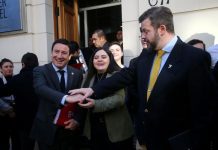 Partidos de derecha inscriben pacto «Cambio por Chile» y cierran puerta a lista única con Chile Vamos