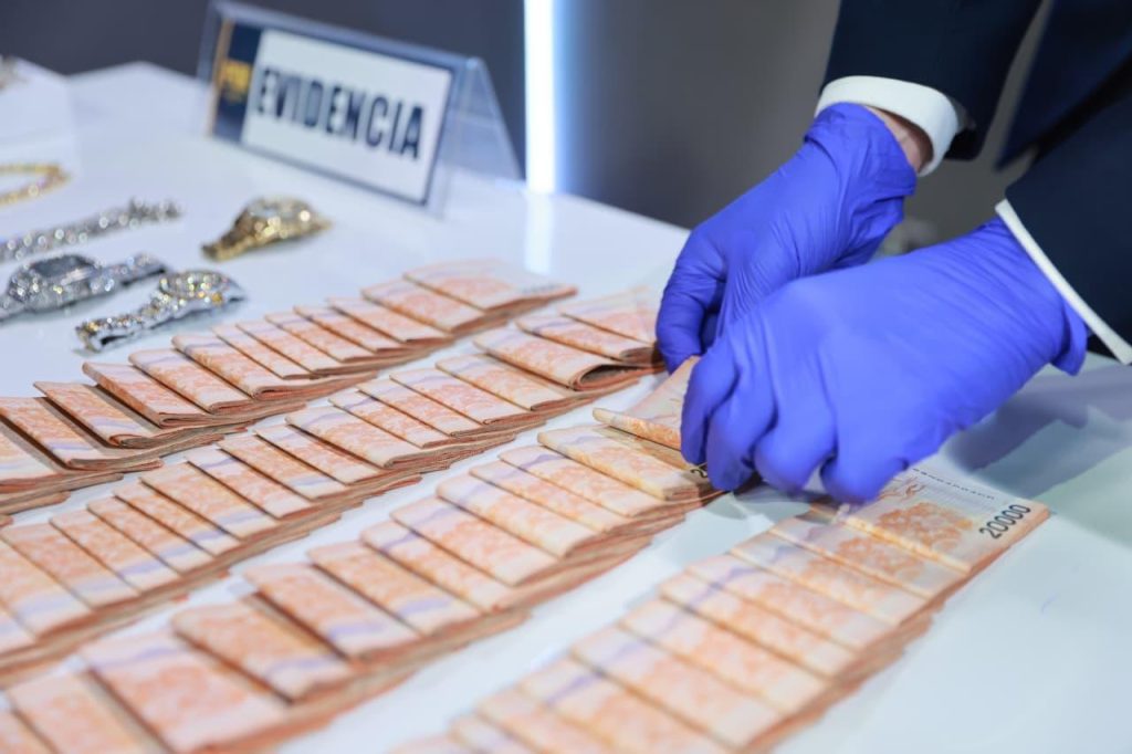 Cae banda que robó más de 90 camiones y maquinarias: Hay 29 detenidos, dos en Osorno y uno en Puerto Montt