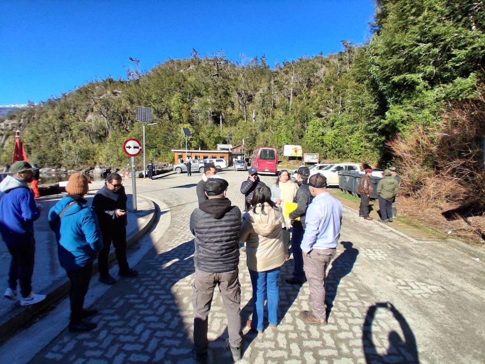 Camioneros de la Unión de Transportistas de Magallanes (UTRAMAG) inician Marcha hacia La Moneda para Demandar Mejoras en la Carretera Austral