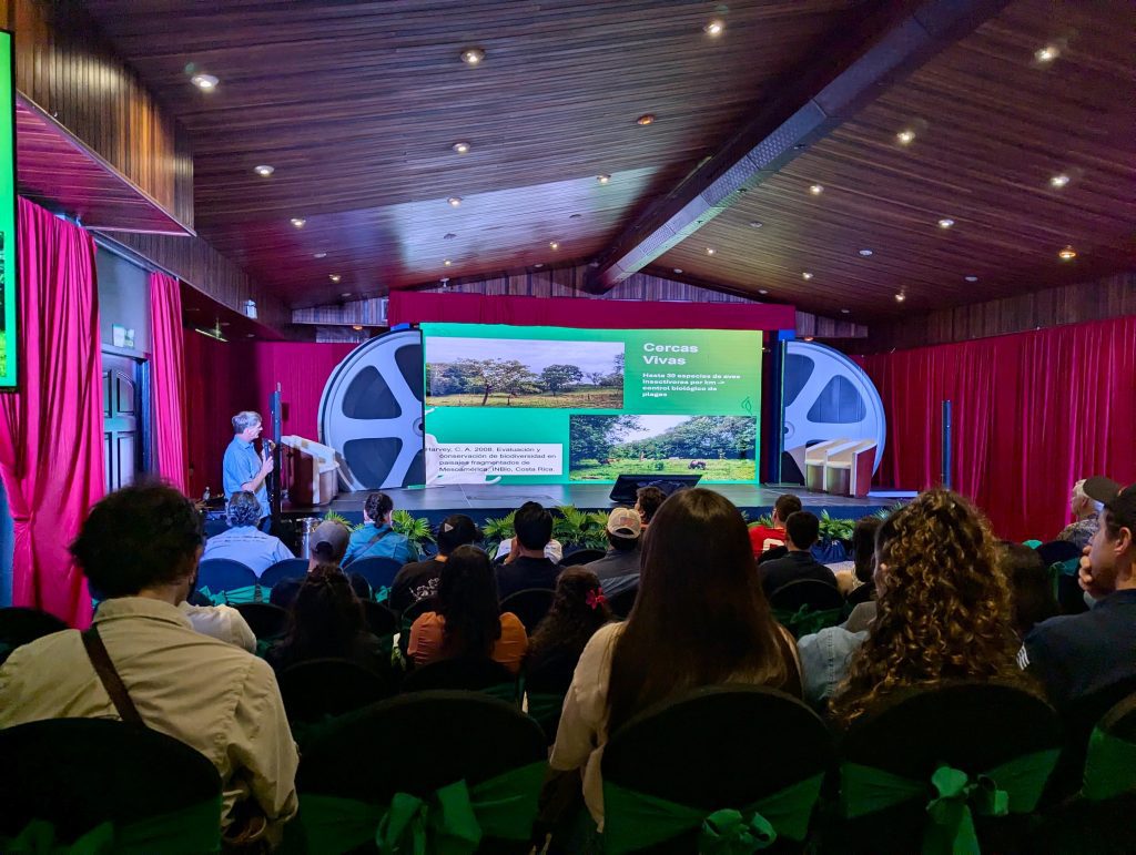Aproleche Osorno participó en el 6° Encuentro Panamericano de Jóvenes Lecheros en Costa Rica
