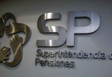 Regulador multa a las siete AFPs por incumplimientos de pagos a interconsultores