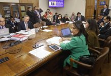 Comisión de Constitución de la Cámara aprueba reforma para elevar requisitos de voto en extranjeros