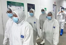 Estudiantes del Liceo Polivalente de Queilen conocen procesos productivos en planta de Marine Farm