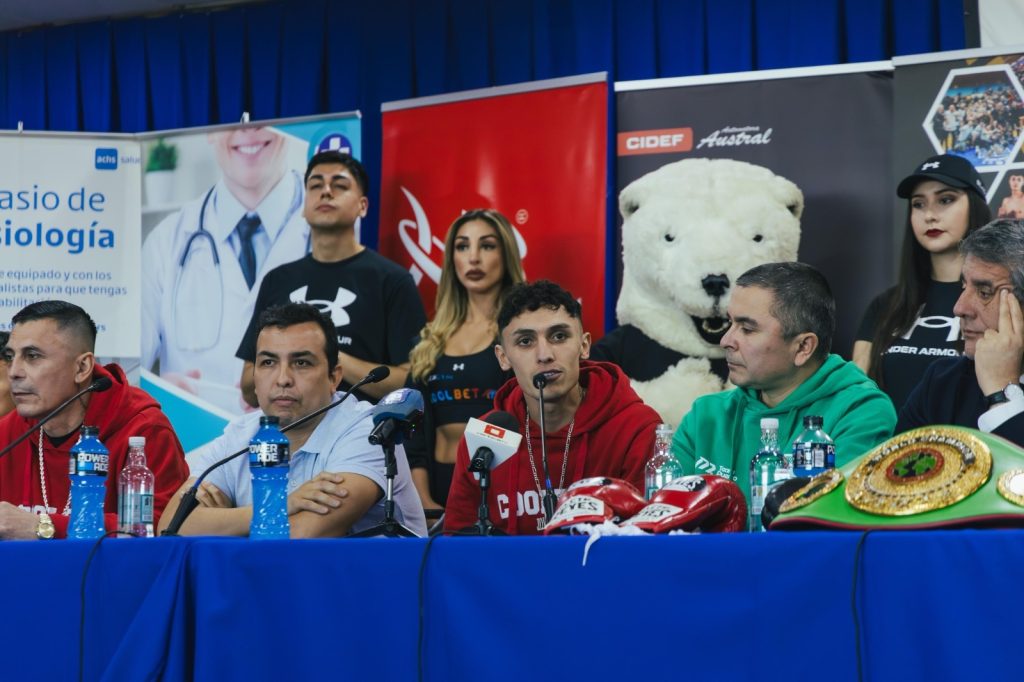 En Puerto Montt se disputará el título mundial de boxeo Súper Pluma