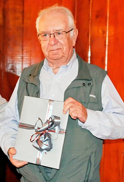 SAGO A.G despide a Pablo Momberg Soriano expresidente, director y socio honorario