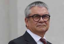 Marcel anuncia voto por Jara pero advierte rol del PC en un eventual gobierno