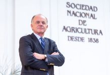 Presidente del principal gremio agrícola acusa falta de mano de obra y pide regularizar a inmigrantes