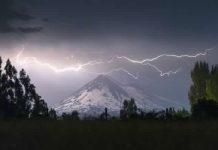 Por tormentas eléctricas y vientos de hasta 60 km/h. emiten alerta preventiva en Región de Los Lagos